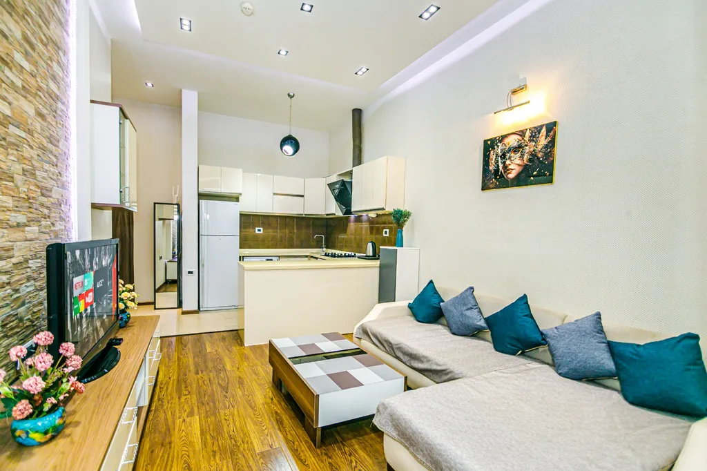 Квартира в самом центре города — аренда посуточно в Баку