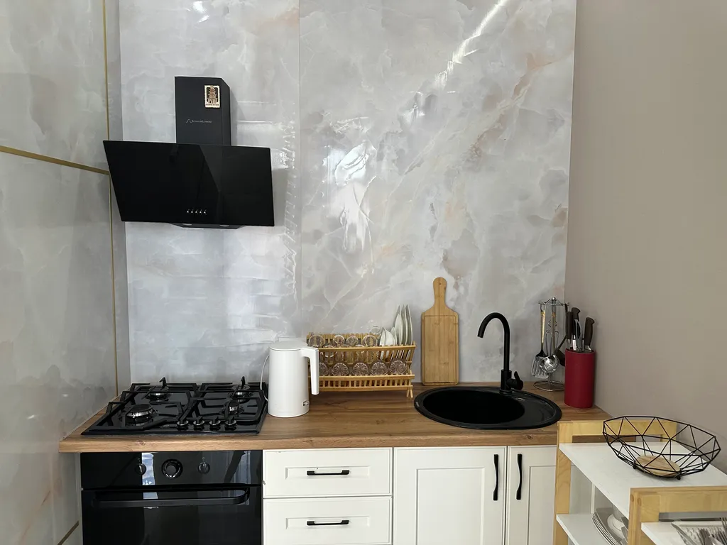 Второй этаж панорамного дома среди вершин