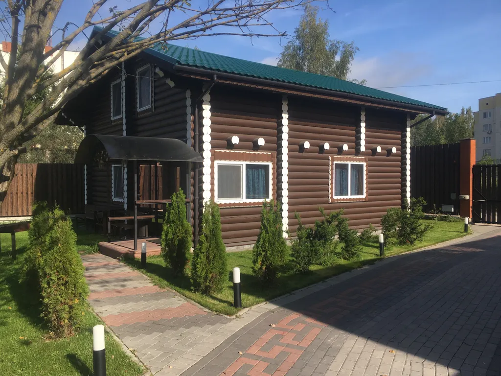 Гостевой Дом на Запсковье с Бассейном