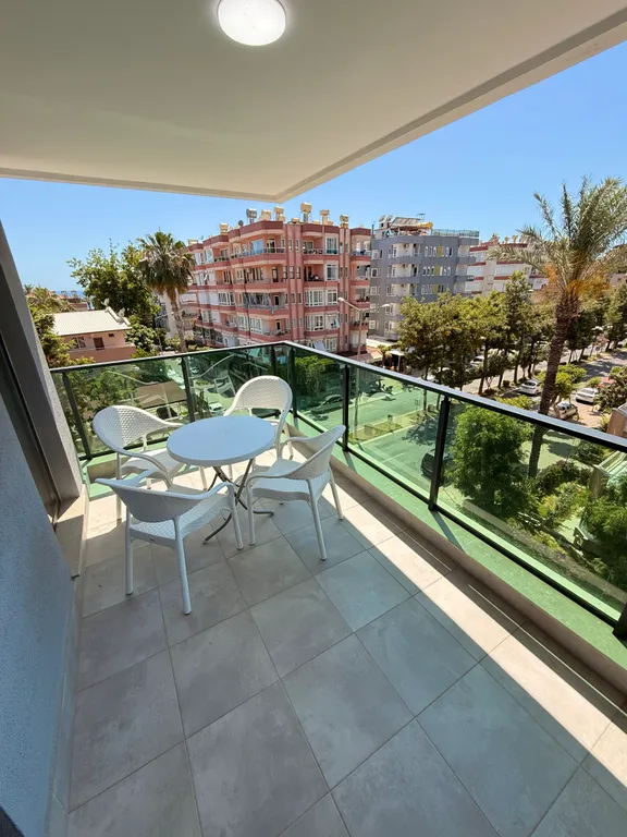 Квартира с видом на море и горы. Пляж Клеопатра