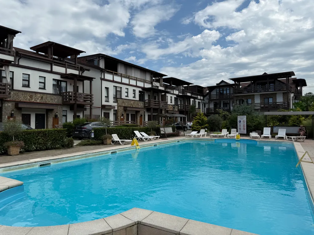 Студия Прованс, бассейн, пляж в 200 метрах