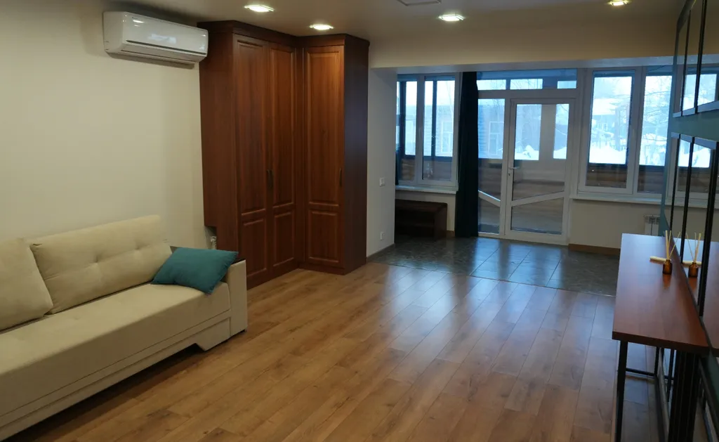 Квартира Уютные апартаменты с отдельным входом и с собственной верандой — Красноуфимск