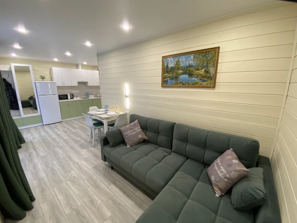 Уютный дом в черте города