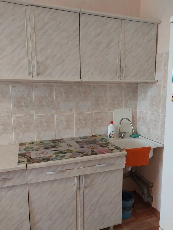 Комфортная евродвушка с двумя диванами в отдельных комнатах