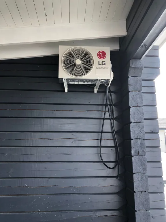 Коттедж с сауной недалеко от озера