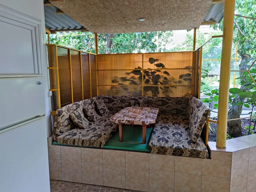 Уютный коттедж с просторной террасой