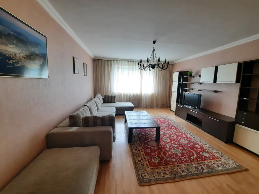 Квартира в тихом центре — аренда посуточно в Челябинск