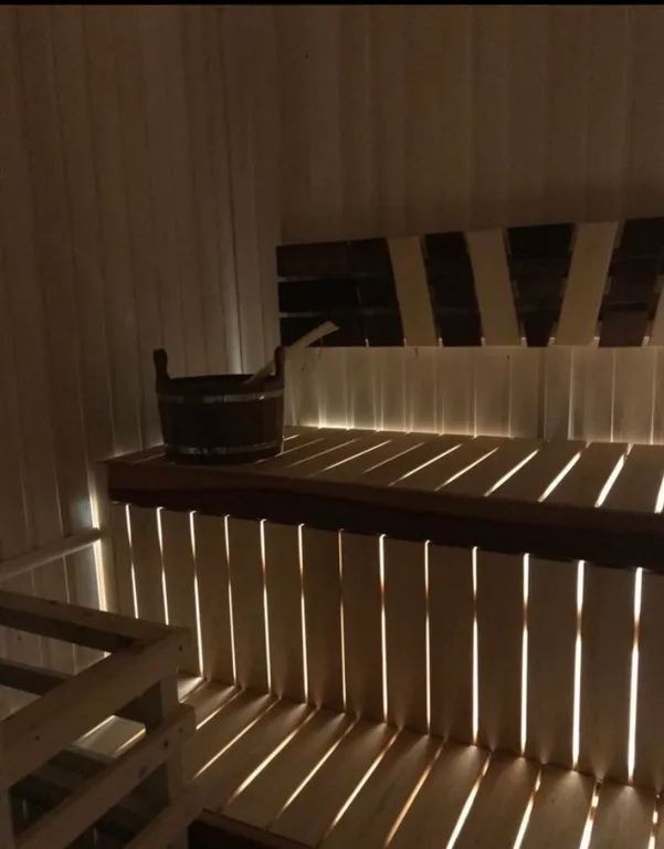 Дом с джакузи и сауной, бильярдом