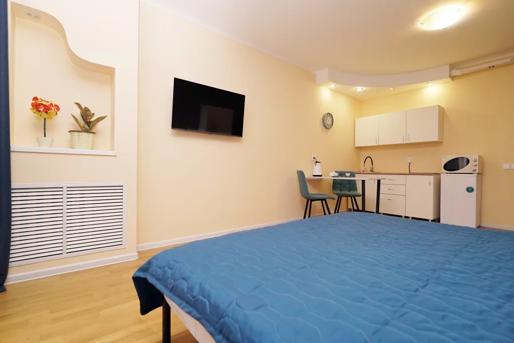 Уютная студия с современным ремонтом в оживлённом районе