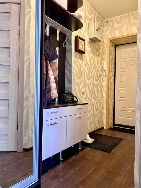 Уютная 2-комнатная квартира с дом кинотеатром и романтическим балконом