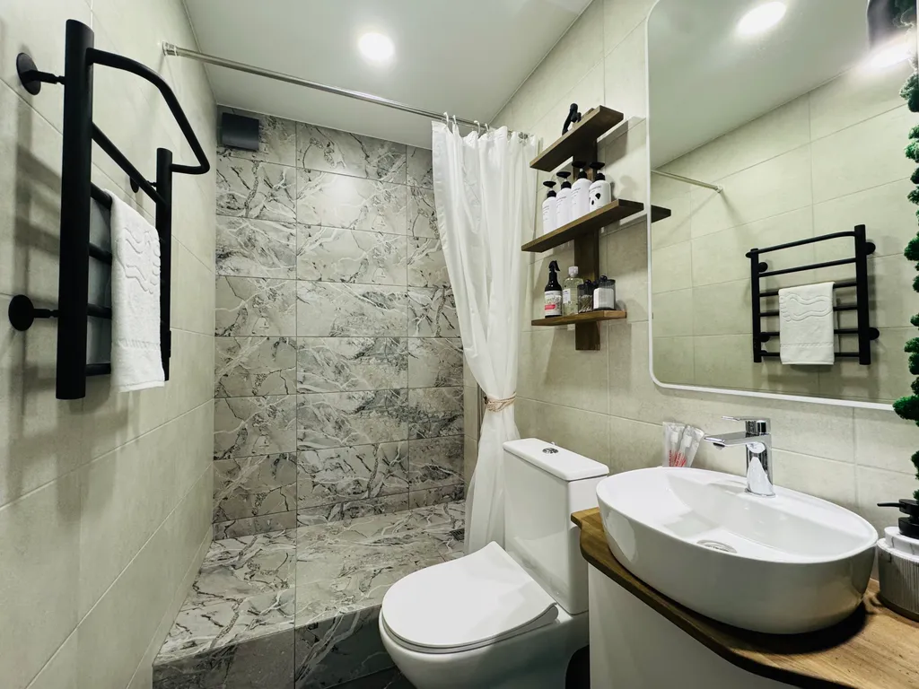 Дом в эко стиле с мангалом и видом на лес