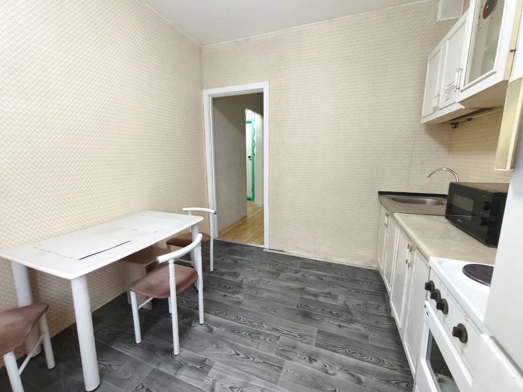 Квартира Однокомнатная квартира на Взлетке с видом на тихий двор — Красноярск