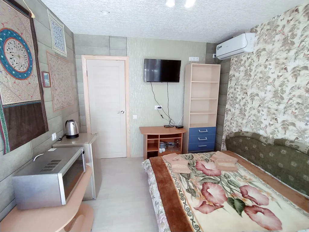 Двухэтажные двухкомнатные таунхаусы с личной территорией под ключ