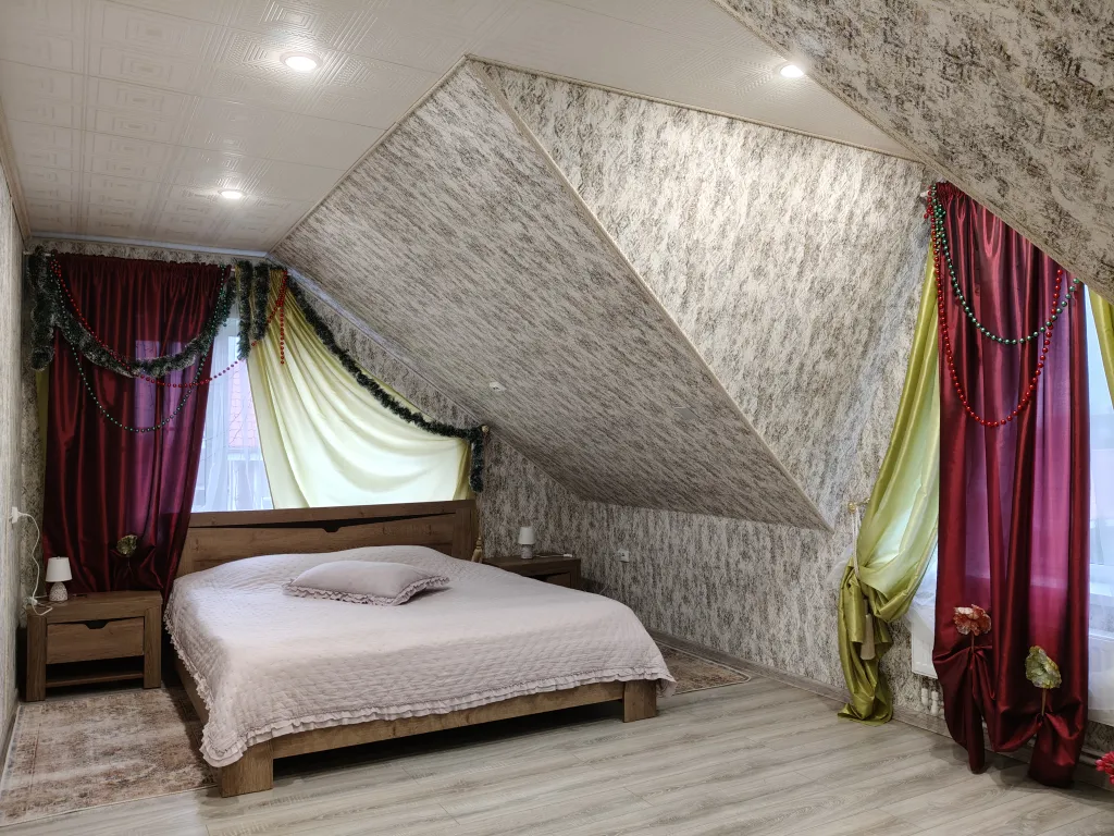 Уютный  дом в центре Древней Руси