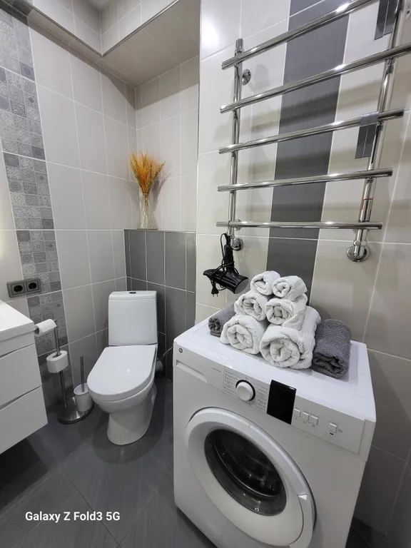 Уютная квартира в центре с видом на ночной город