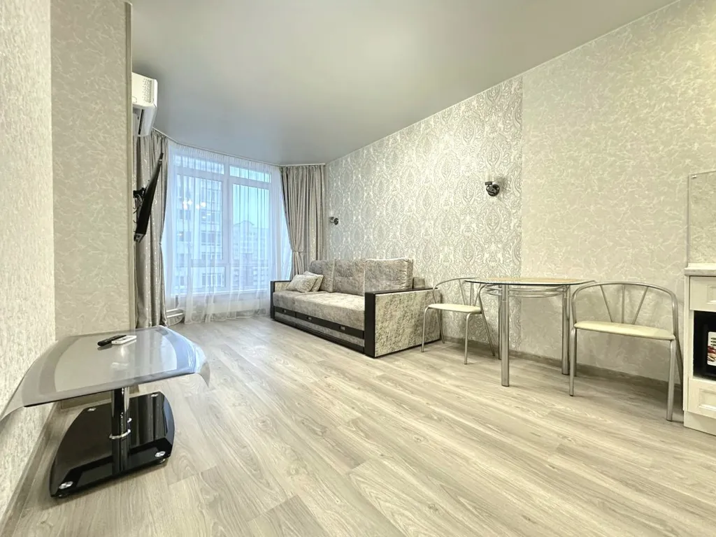 2-к квартира с кондиционером на Московском в новом жк