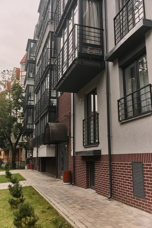 Квартира Квартира Под тенистой кроной — Калининград