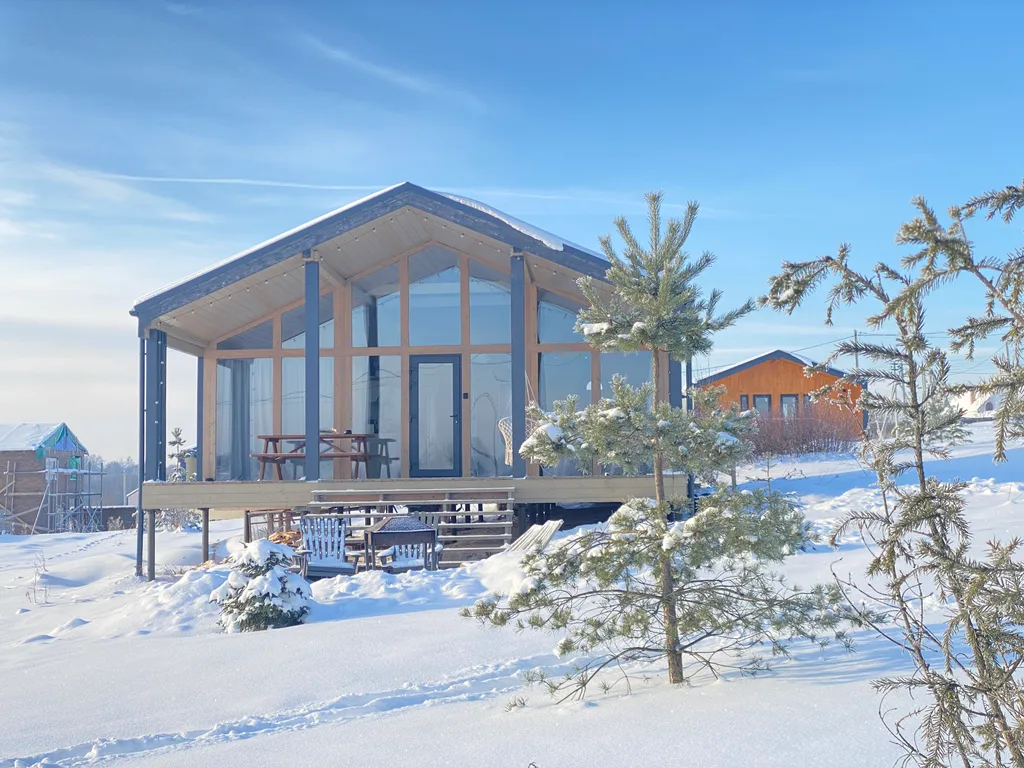 Дом с видом на пруд