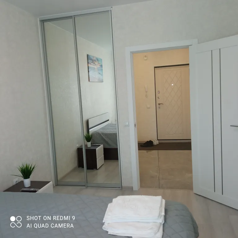 Комфортная и современная квартира в 3 минутах от набережной