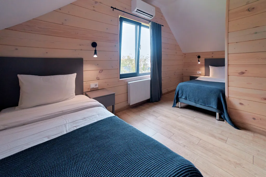 2-этажный коттедж у озера с видом на горы