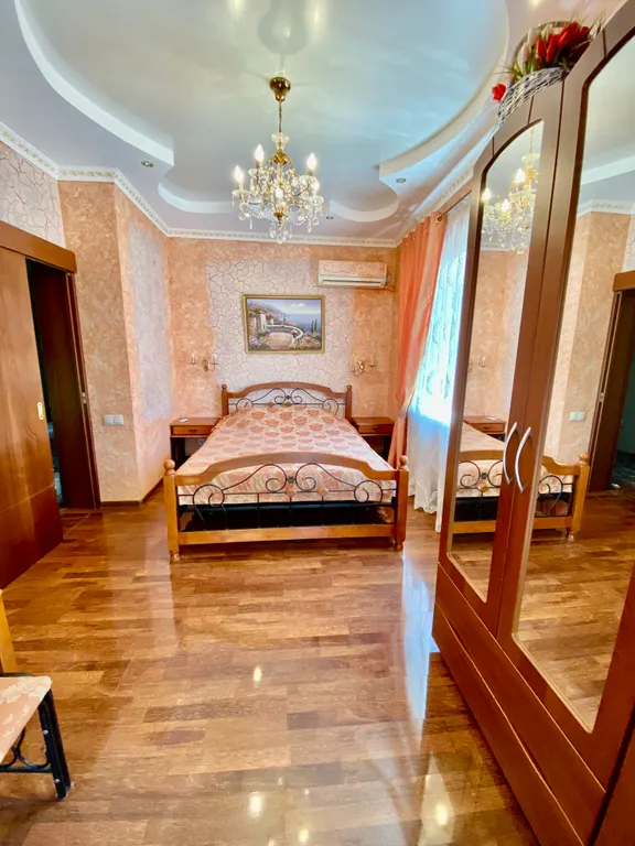 Квартира Квартира Отдых с комфортом в историческом центре города в 7 минутах от пляжа — Анапа