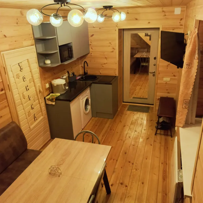 Двухэтажный дом с сауной