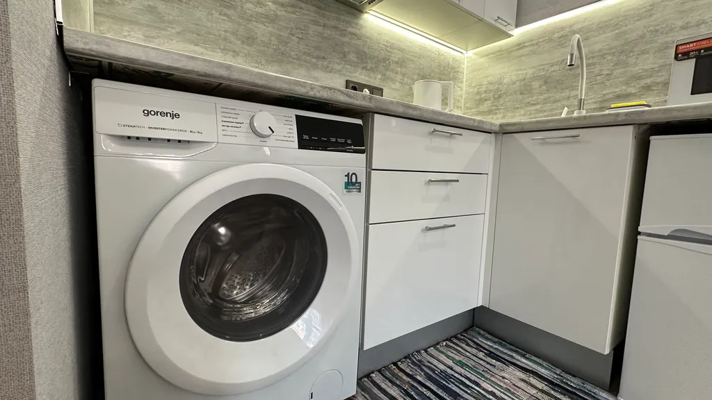 Жёлтая квартира Беличенко 92к4