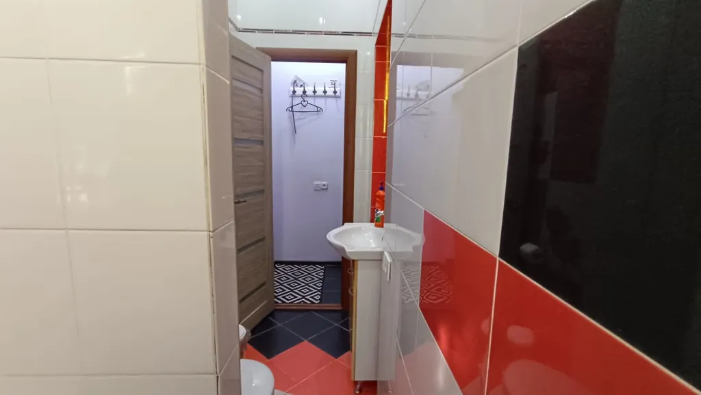 Уютное жилье без кухни в центре с кондиционером