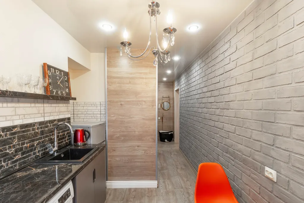 Квартира с видом на закат и Омск