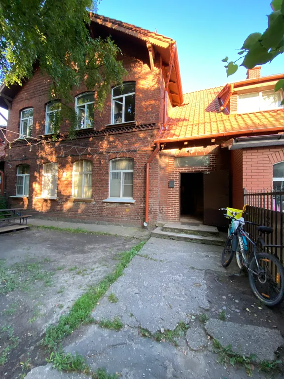 Уютная двушка с видом на водонапорную башню