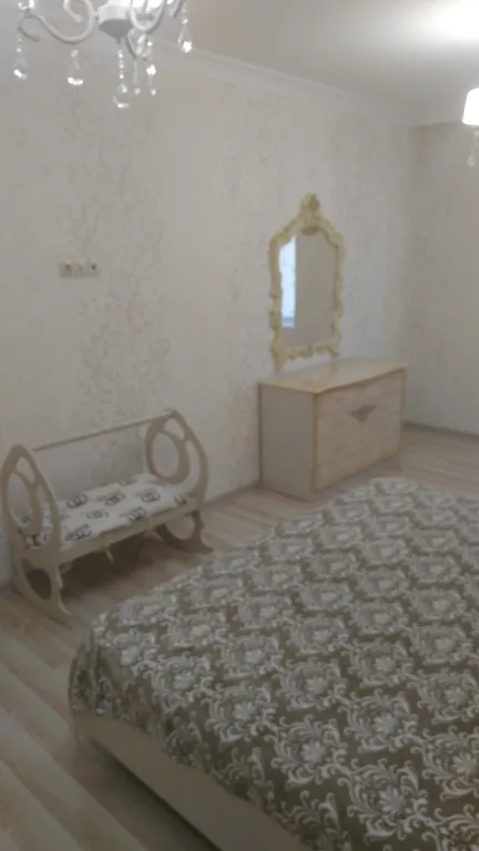 Просторная квартира возле Курортного бульвара