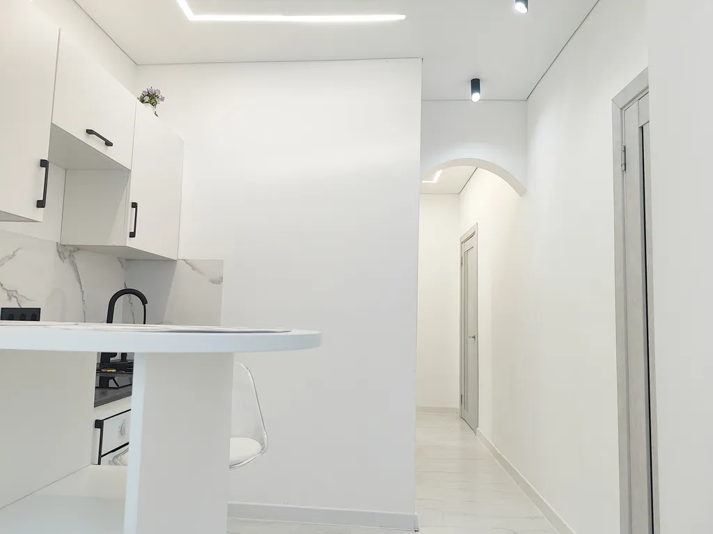 Элитная двухкомнатная квартира с евро ремонтом Море и рынок рядом