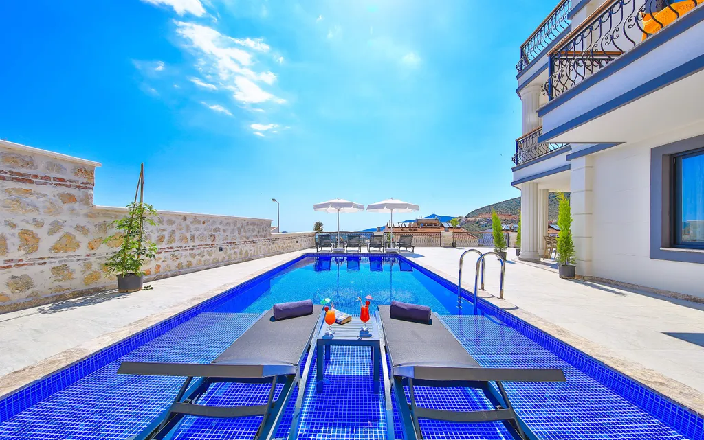 Коттедж Вилла 485 с видом на море и бассейном — Калкан