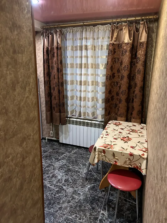 Хорошая квартира присутствие всей инфраструктуры в шаговой доступности