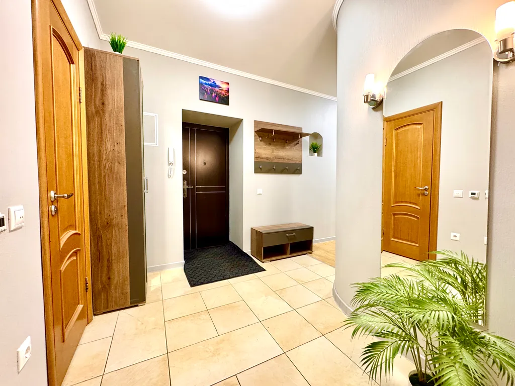 Уютная двушка в центре рядом с набережной реки Волга