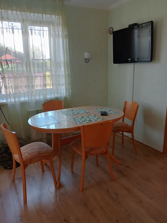 Жильё в загородном доме