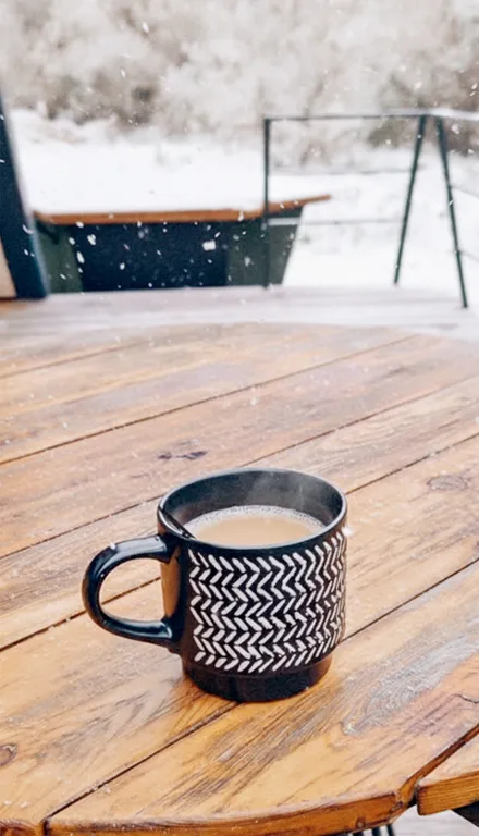 Двухэтажный а-фрейм 2 с панорамным остеклением и террасой