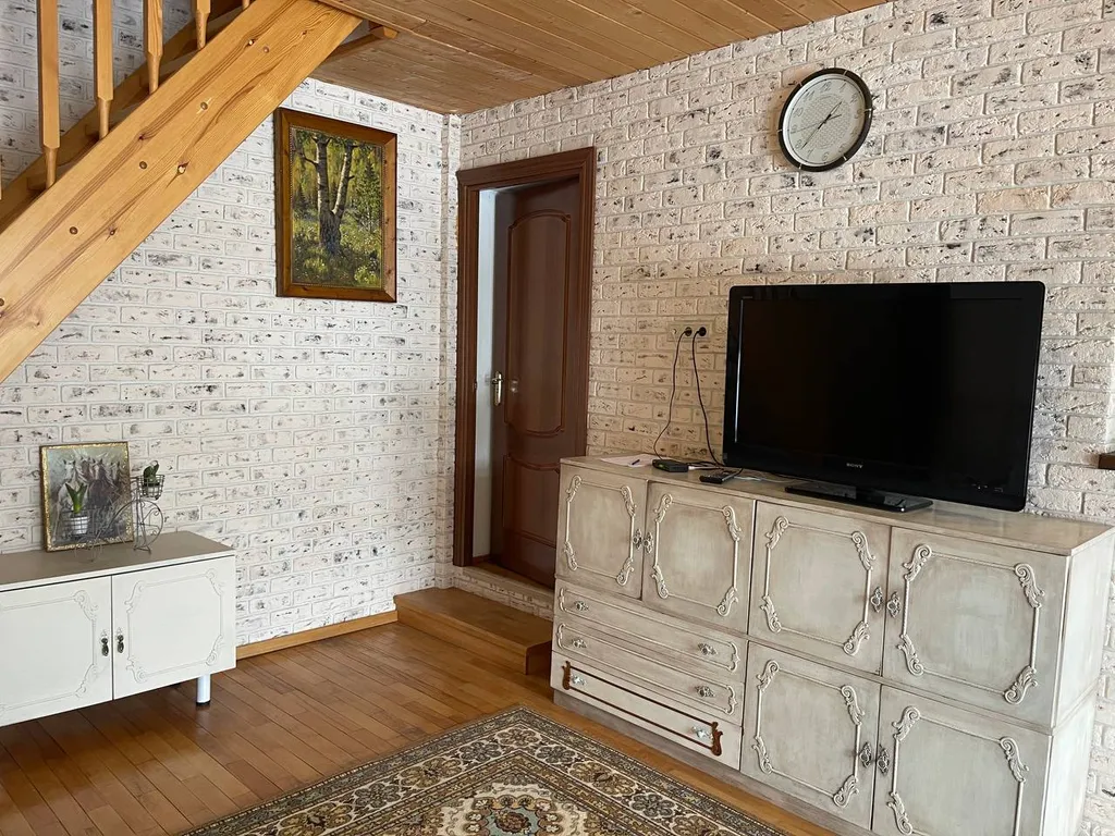 Уютный загородный дом с баней и бассейном