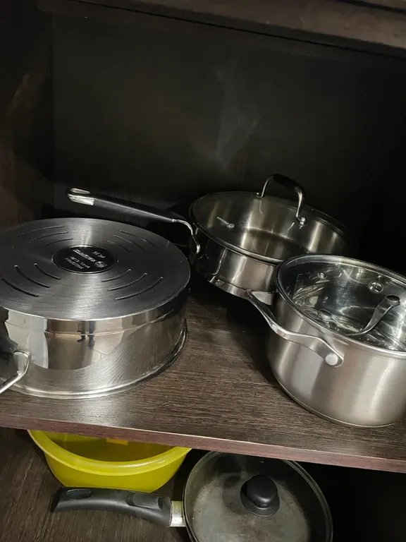 Рядом с бизнес отелем Азия в центре города