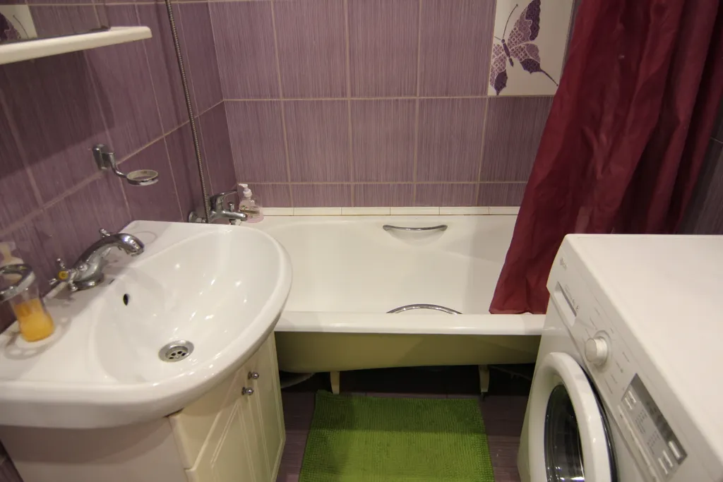 Двухкомнатная квартира полулюкс рядом с центром