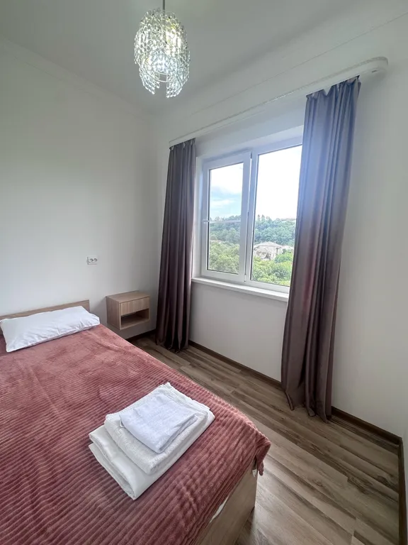 Квартира Двухкомнатная квартира с балконом — Сухум