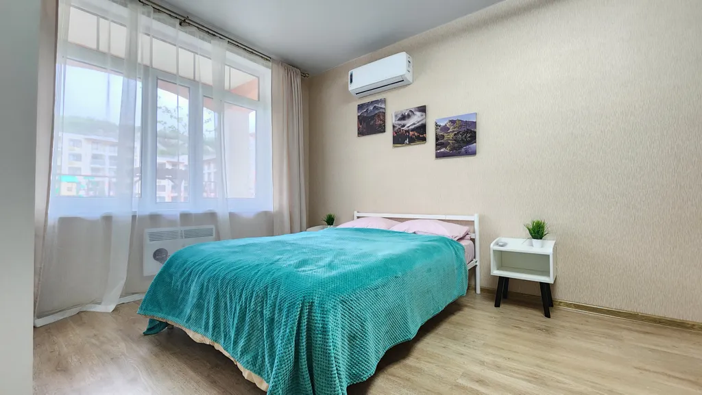 Трехкомнатная квартира в ЖК с бассейном