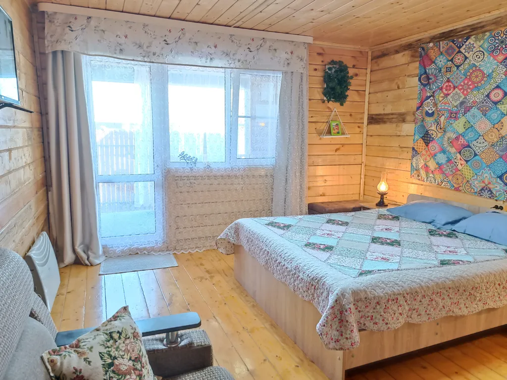 Дом у моря с теплым бассейном и сап бордами