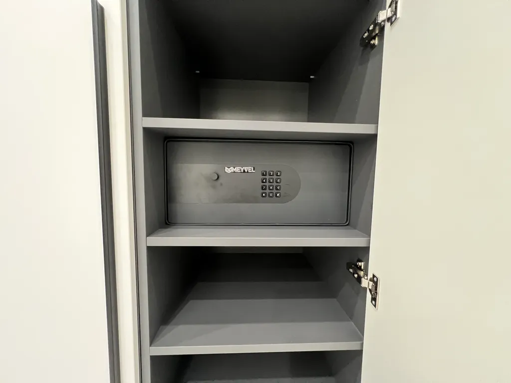 Роскошная 3-комнатная VIP квартира 100 м² в ЖК «Достояние»