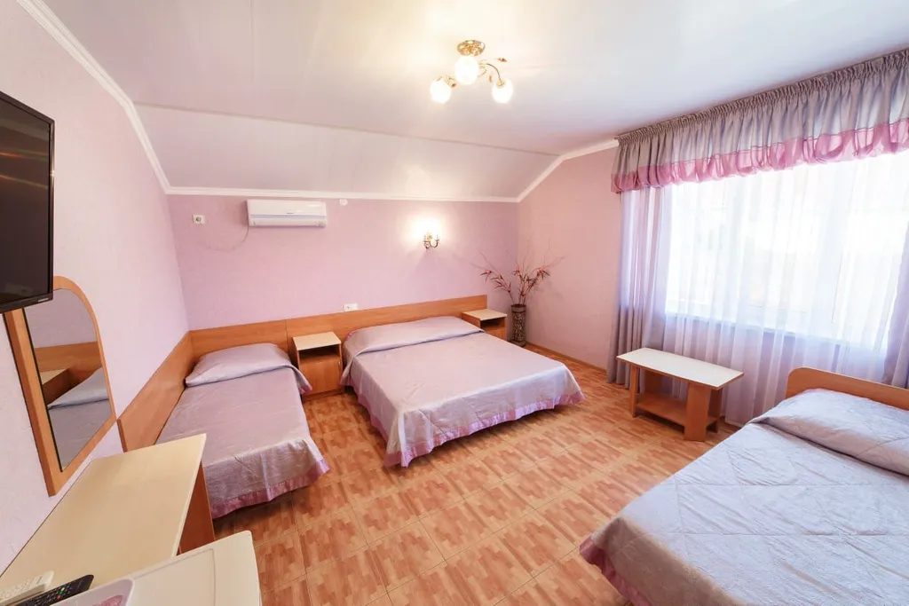 Квартира Уютный номер рядом с морем — аренда посуточно в Витязево