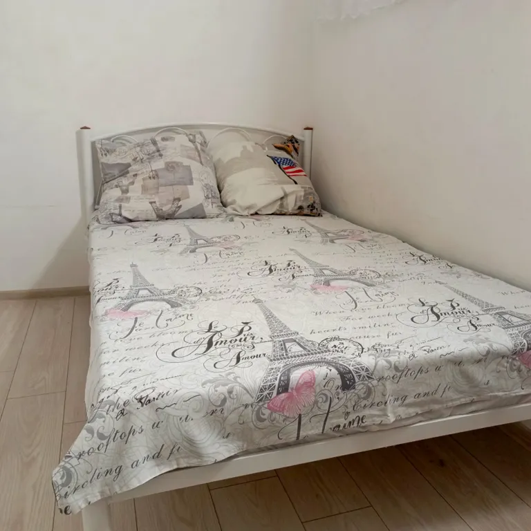 2-комнатная квартира в центре на 1 линии набережной — аренда посуточно в Ялта