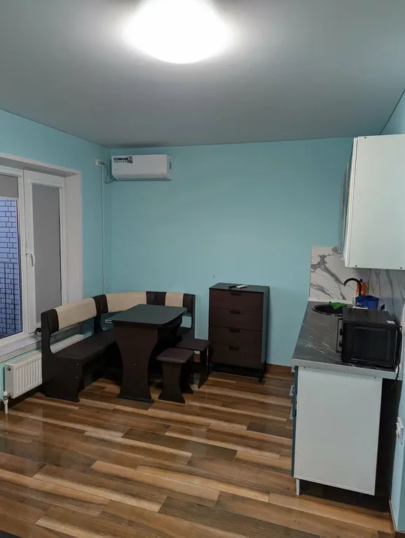 Квартира Квартира Семейный люкс с кухней и балконом — Ейск