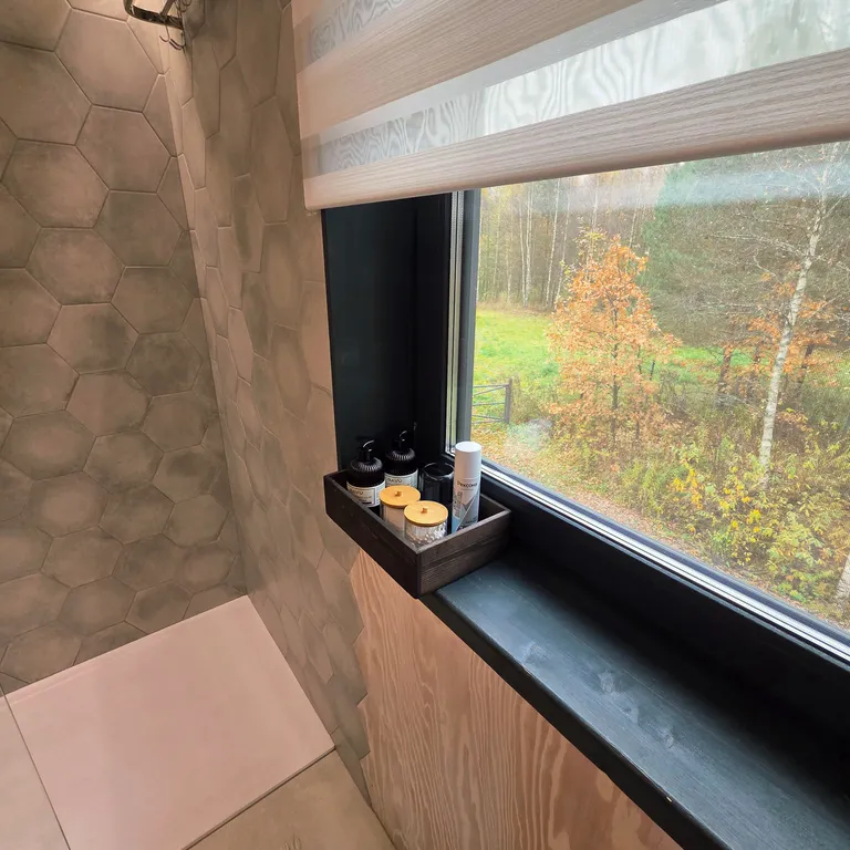 Домик на дереве Alderwood lodge