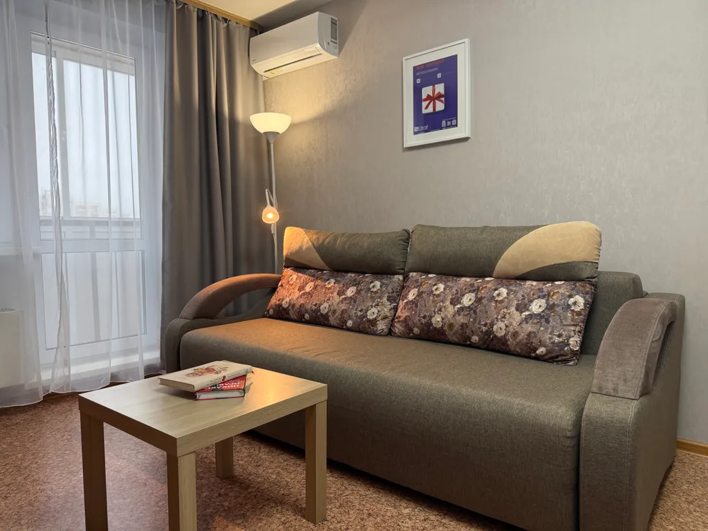 "В Гости!" на Пионерском 62 (1к квартира рядом с Ретро-Парк)