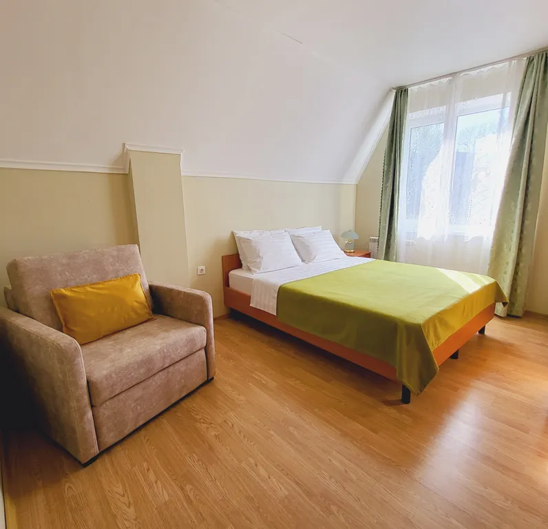 Комната — аренда посуточно в Архипо-Осиповка